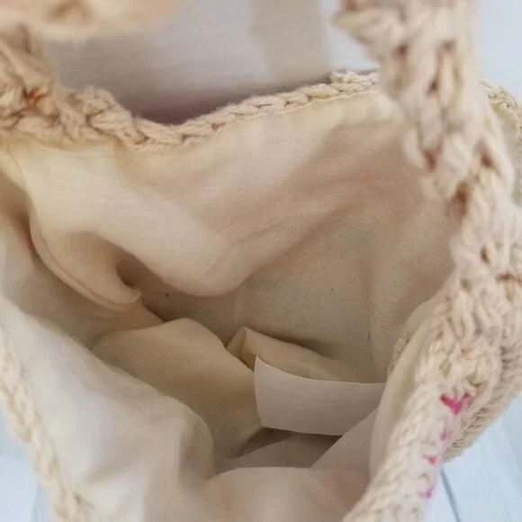 Multi Color Crossbody Handbag - Picture 7 of 9